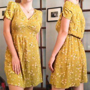 Yellow/Gold Daisy Sundress